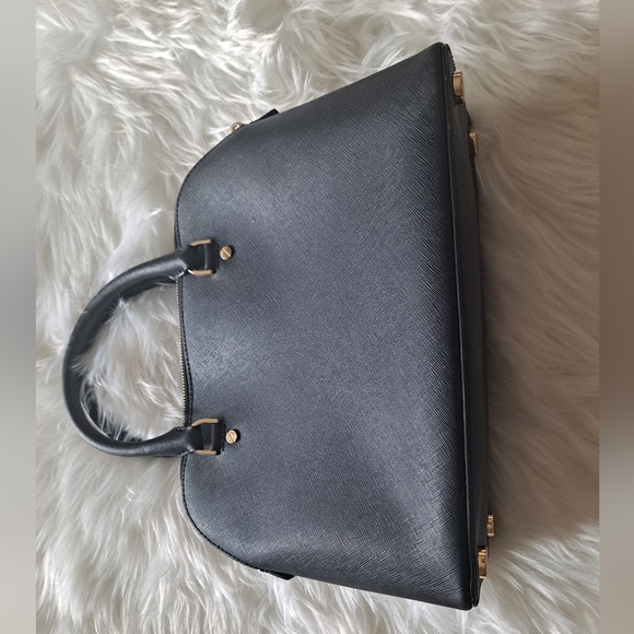 *** SOLD *** - Picture 4 of 7